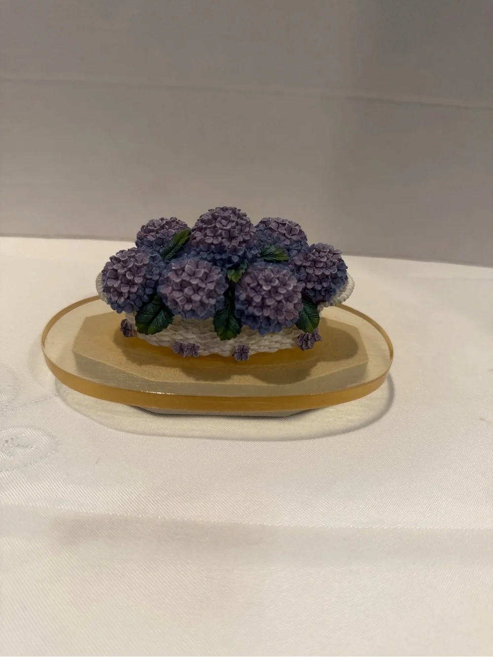 Lavender Hydrangea Floral Accent Vase with Gold Tray